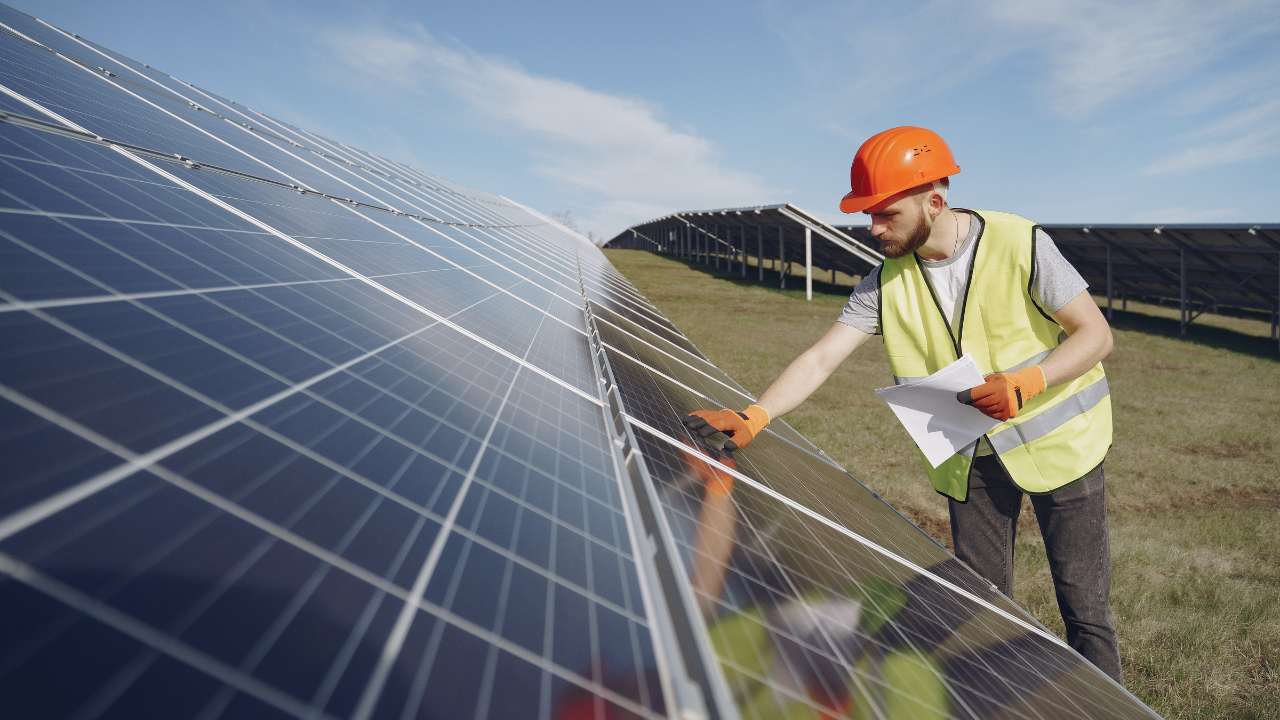 Energia fotovoltaica residencial em BH: conheça 4 benefícios - Somattos  Engenharia